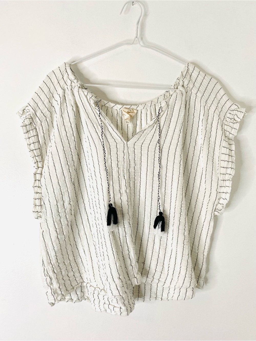 Joie White Ivory Black Stripe Cotton Blend Tassel Tie Ruffle Sleeve Boho Top
